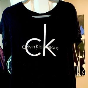 🔻Calvin Klein t- Shirt